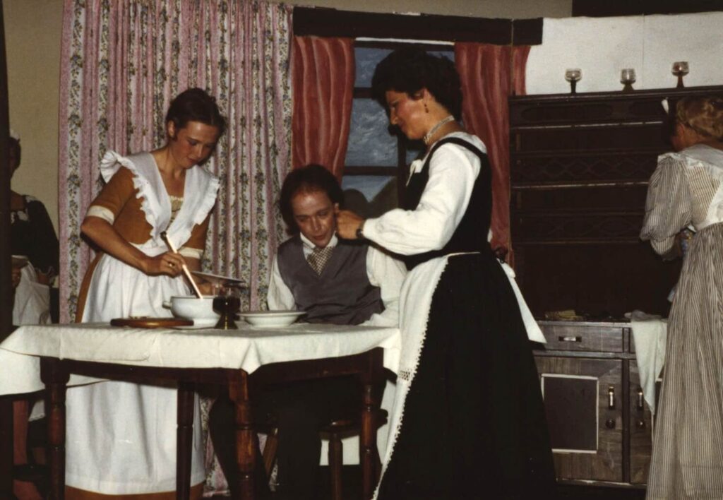 Kleider machen Leute (Mai 1981)