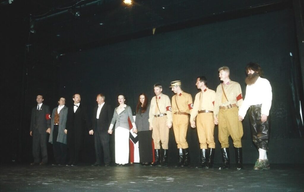 In der Löwengrube (Februar 1999)