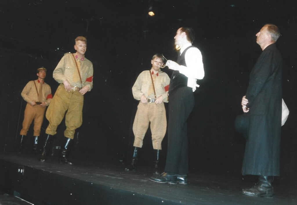 In der Löwengrube (Februar 1999)
