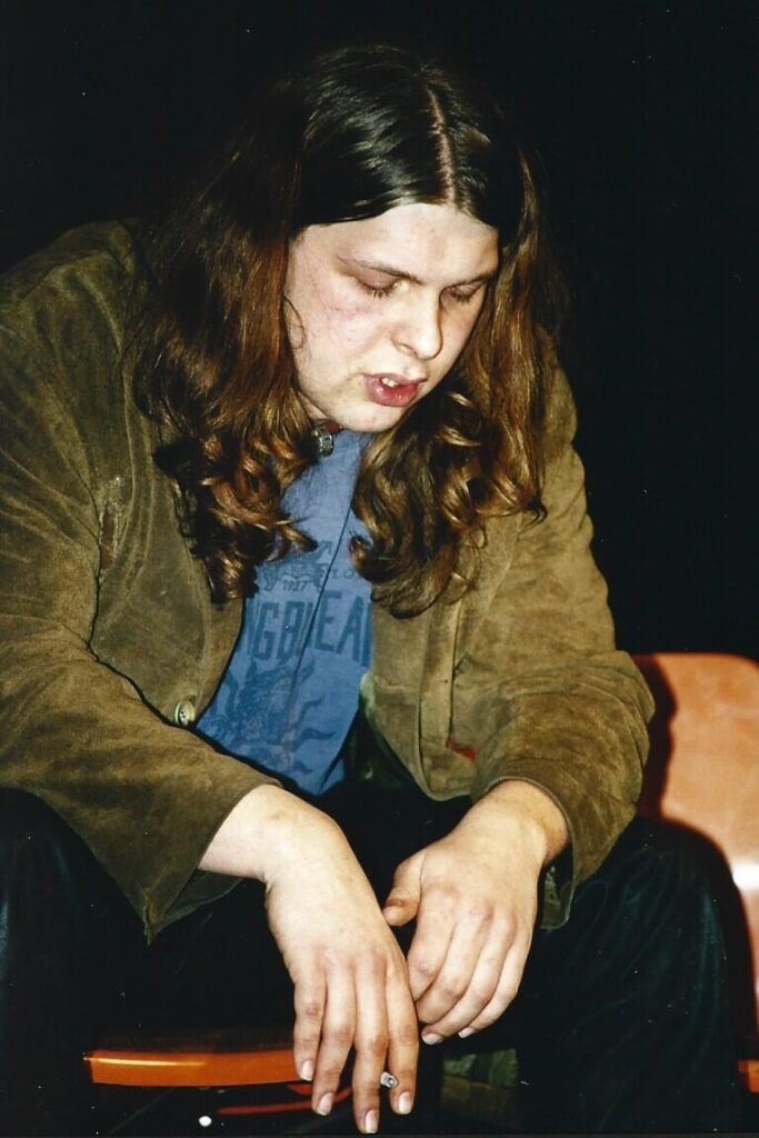 Underground (Februar 2000)