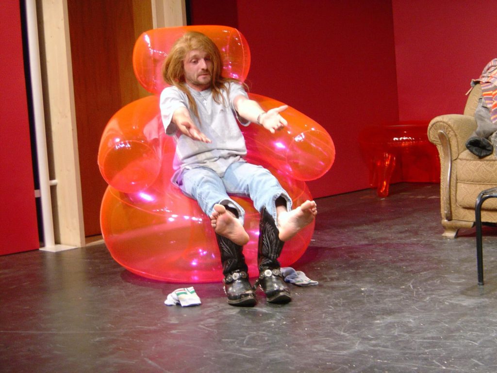 Hier sind Sie richtig (Dezember 2004) Hier sind Sie richtig (Dezember 2004)