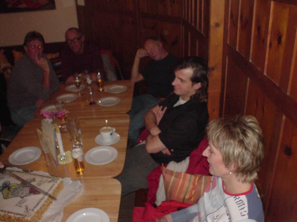 Hier sind Sie richtig (Dezember 2004) Hier sind Sie richtig (Dezember 2004)
