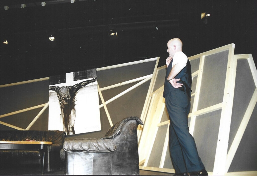 Faust, 5741 (November 2001)