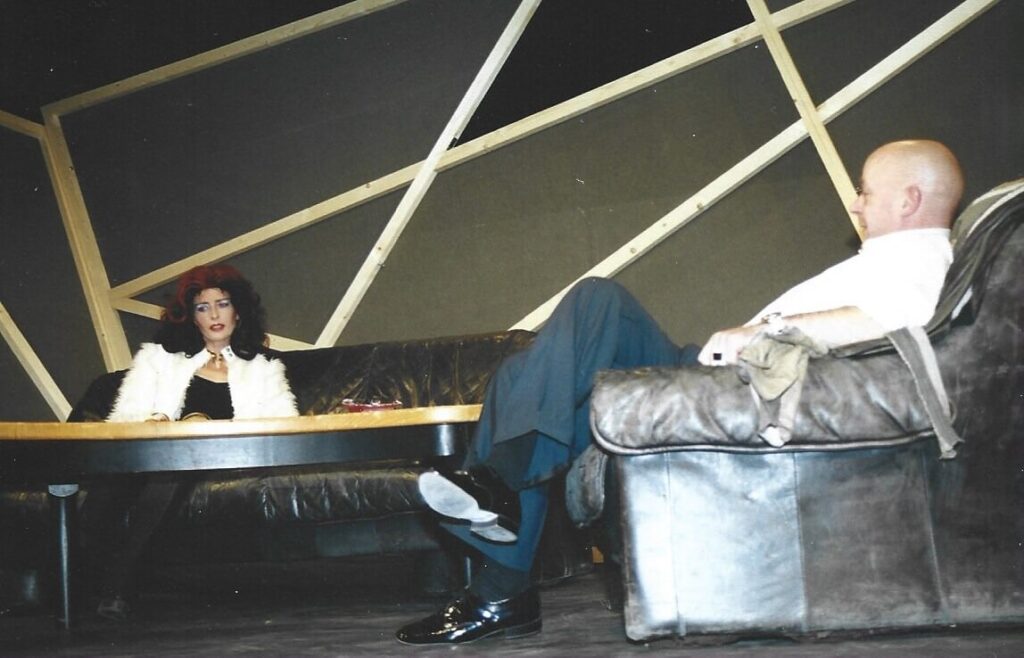 Faust, 5741 (November 2001)