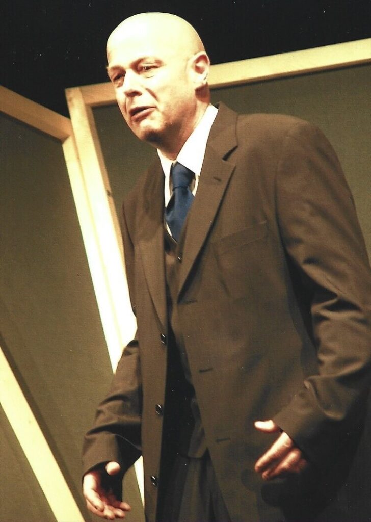 Faust, 5741 (November 2001)
