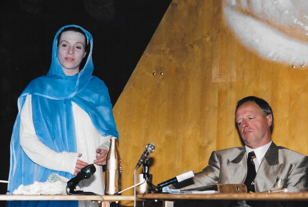 Krach im Hause Gott (Februar 1997)