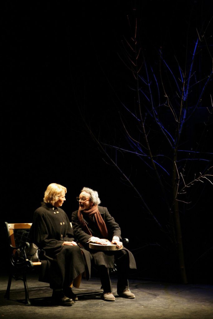 Besuchszeit (Dezember 2007) Besuchszeit (Dezember 2007)