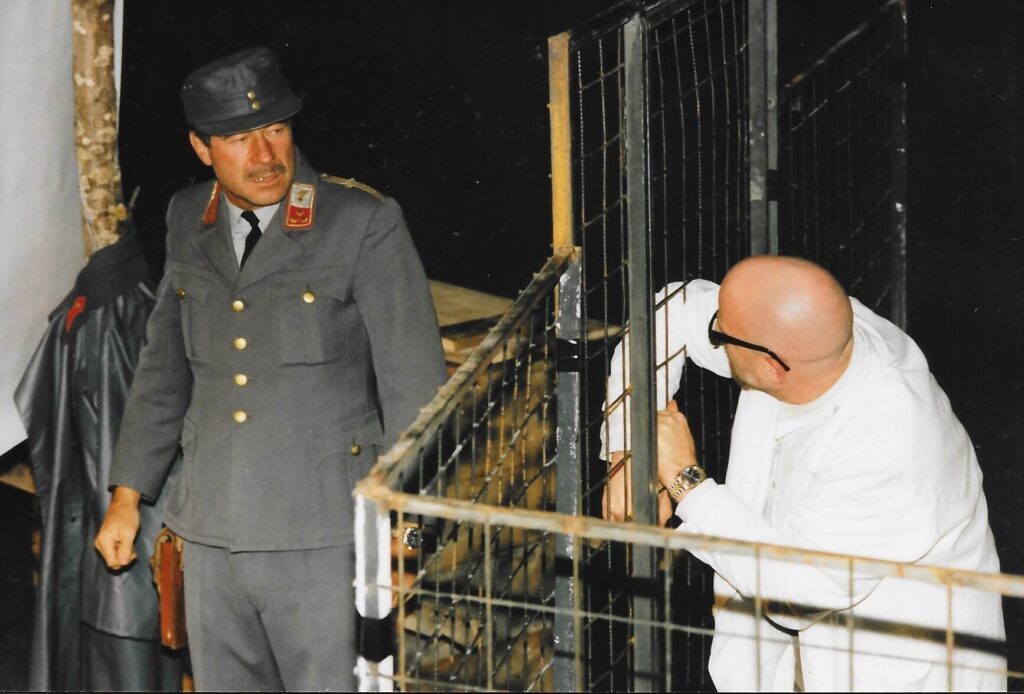 Das Skelett oder Habemus Adam (Februar 1998)