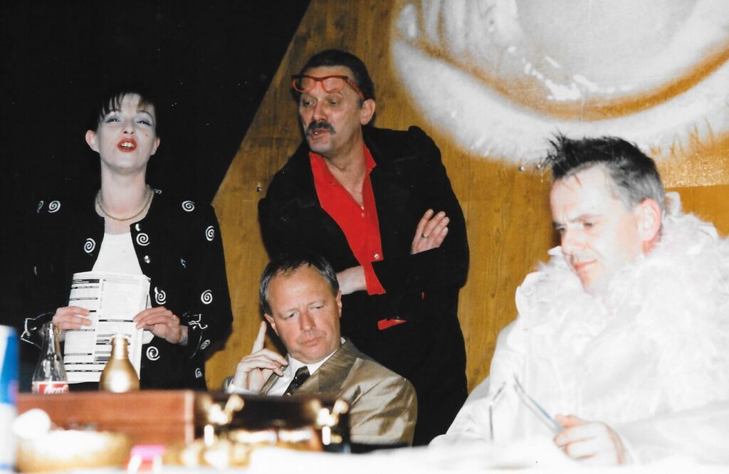 Krach im Hause Gott (Februar 1997)