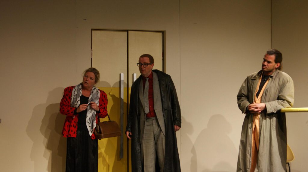 Kleinstadthelden oder Nietzsche, Gott und Idioten (März 2012) Kleinstadthelden oder Nietzsche, Gott und Idioten (März 2012)