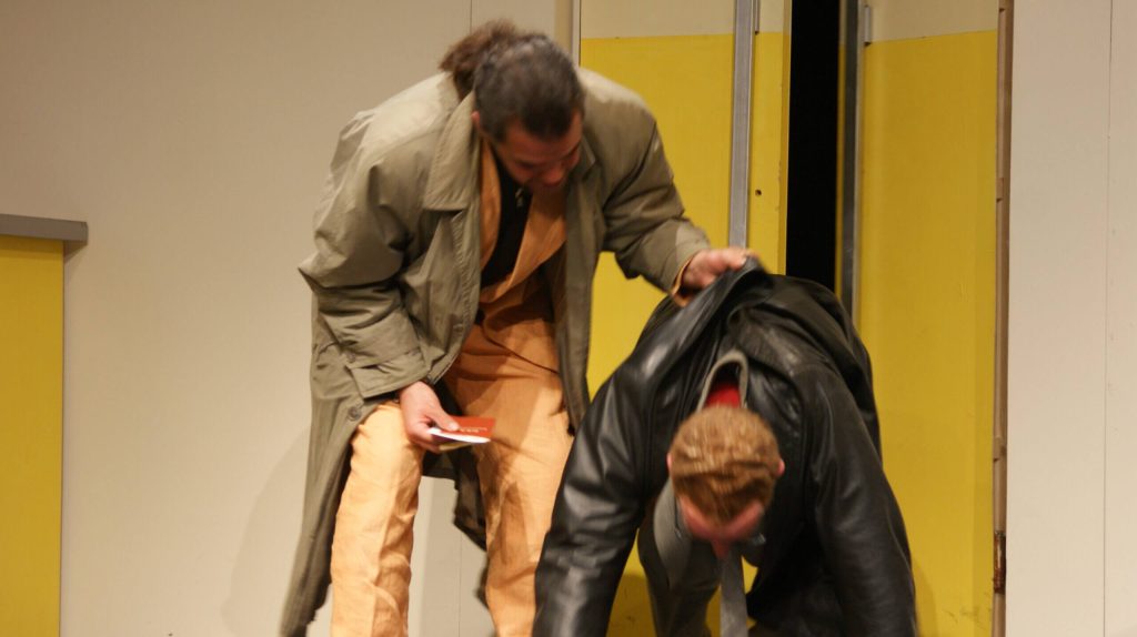 Kleinstadthelden oder Nietzsche, Gott und Idioten (März 2012) Kleinstadthelden oder Nietzsche, Gott und Idioten (März 2012)