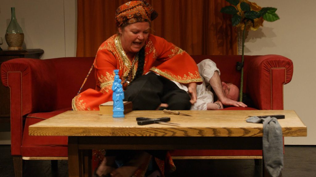 Kleinstadthelden oder Nietzsche, Gott und Idioten (März 2012) Kleinstadthelden oder Nietzsche, Gott und Idioten (März 2012)
