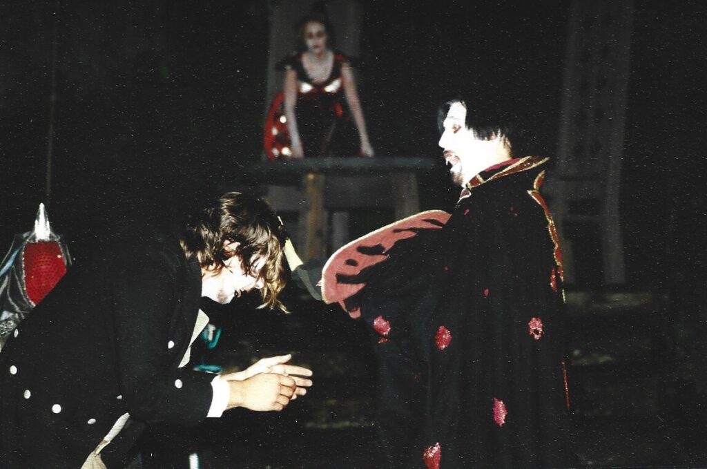 Dracula II (Juli 2001)